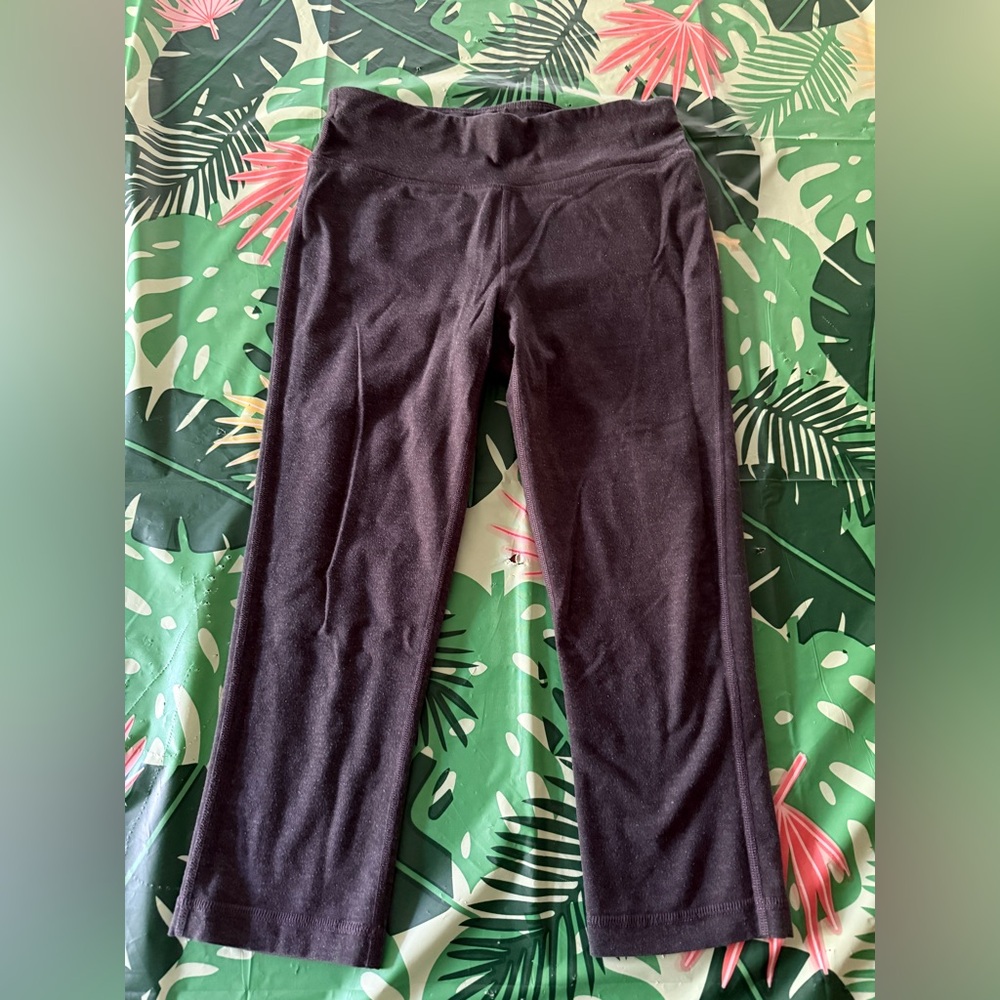 Xersion Grey Fitted Stretch Capri Size Small S Women’s